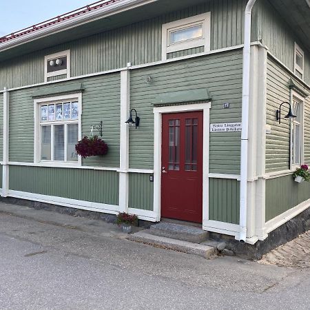 Eleonora Bed & Breakfast Kristiinankaupunki Exterior photo