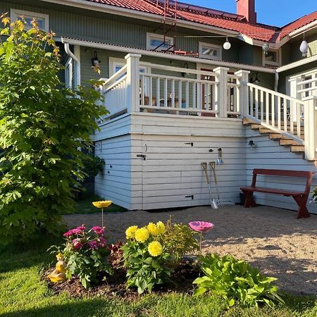 Eleonora Bed & Breakfast Kristiinankaupunki Exterior photo